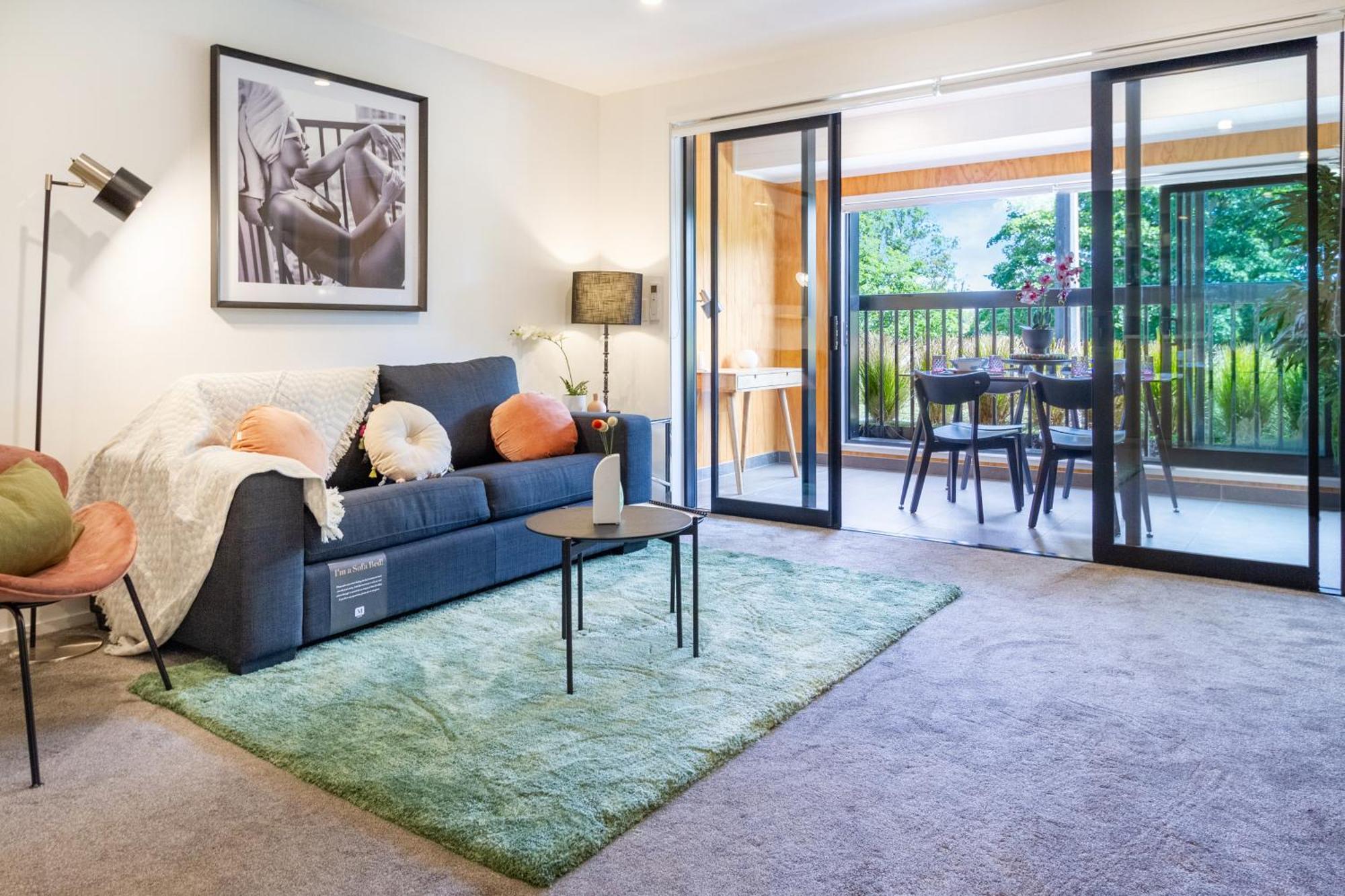 Cozy 1-Bed Apartment With Park Views, Sleeps 4 Christchurch Kültér fotó
